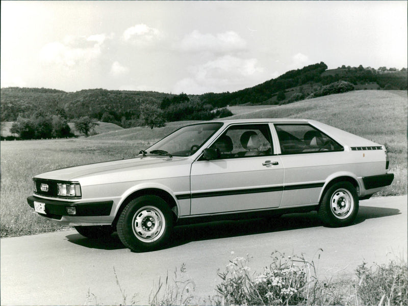 Audi GL (Coupé) - Vintage Photograph