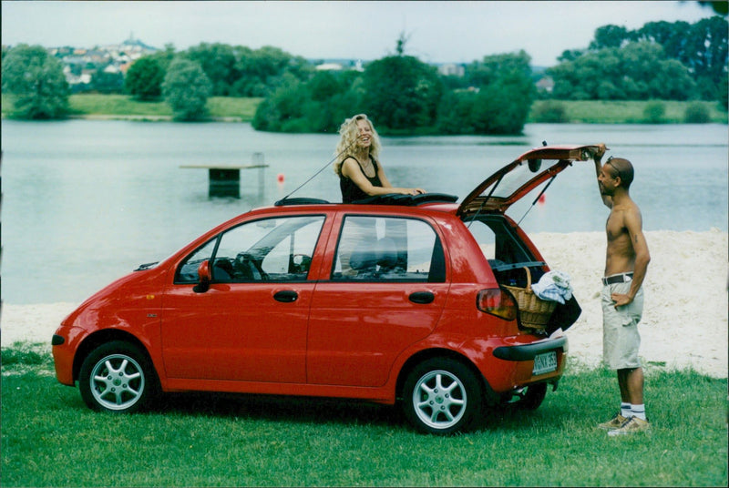 1999 Daewoo Matiz SE - Vintage Photograph