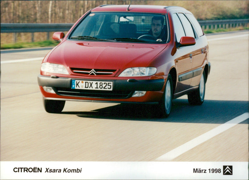 1998 Citroën Xsara - Vintage Photograph