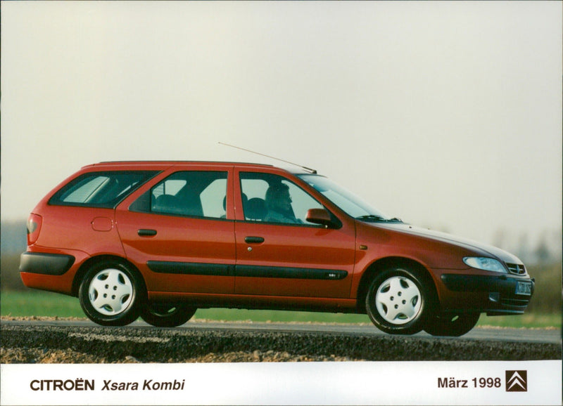 1998 Citroën Xsara - Vintage Photograph