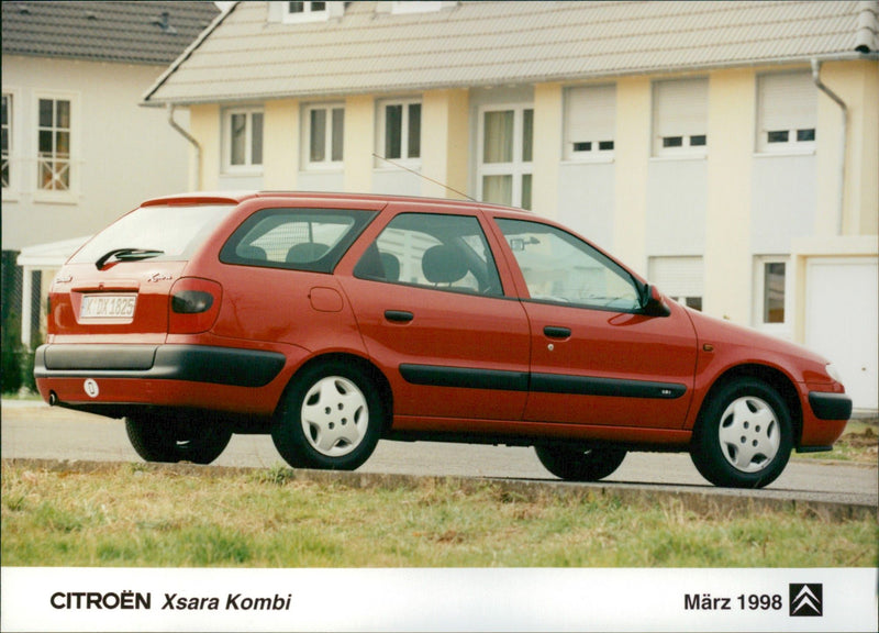 1998 Citroën Xsara - Vintage Photograph