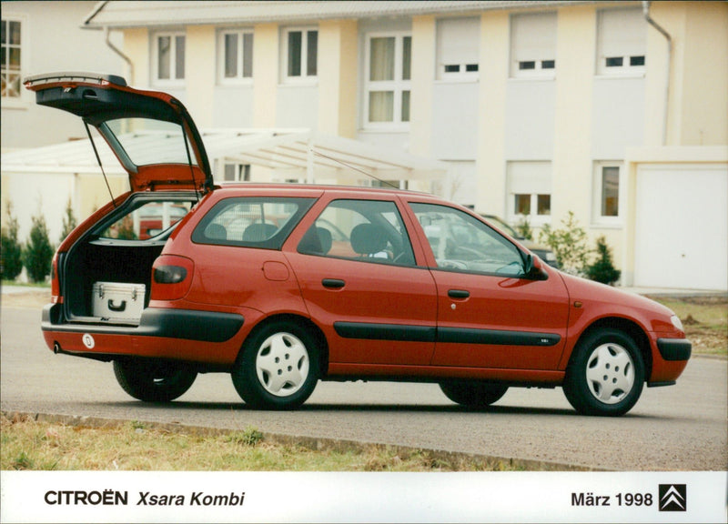 1998 Citroën Xsara - Vintage Photograph