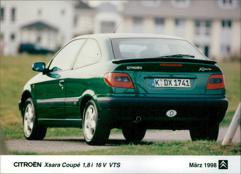 1998 Citroën Xsara - Vintage Photograph
