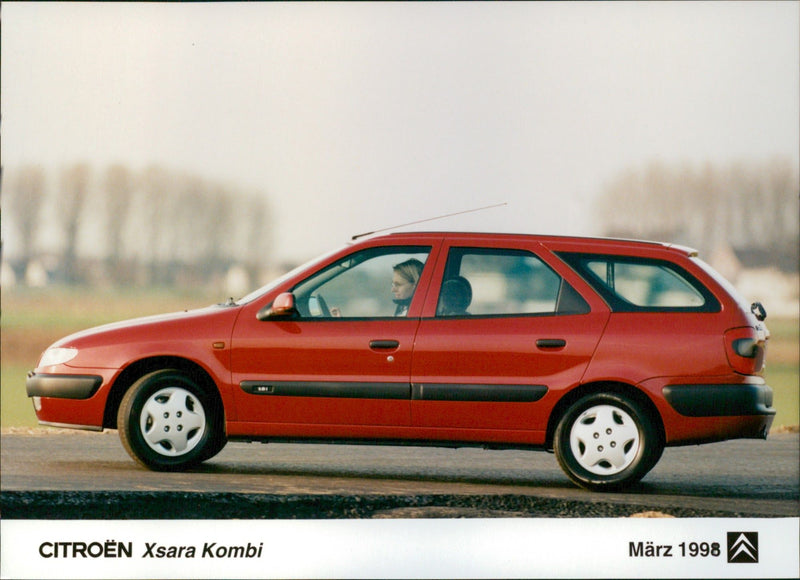 1998 Citroën Xsara - Vintage Photograph