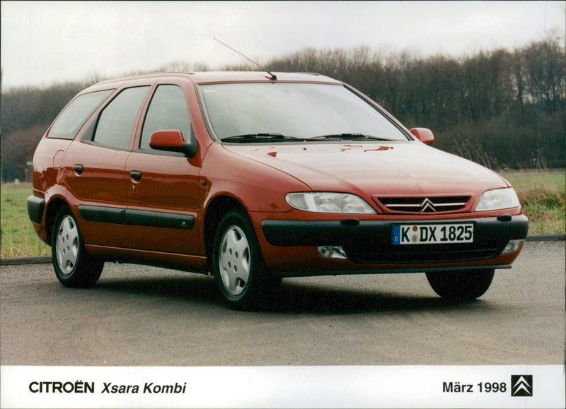 1998 Citroën Xsara - Vintage Photograph