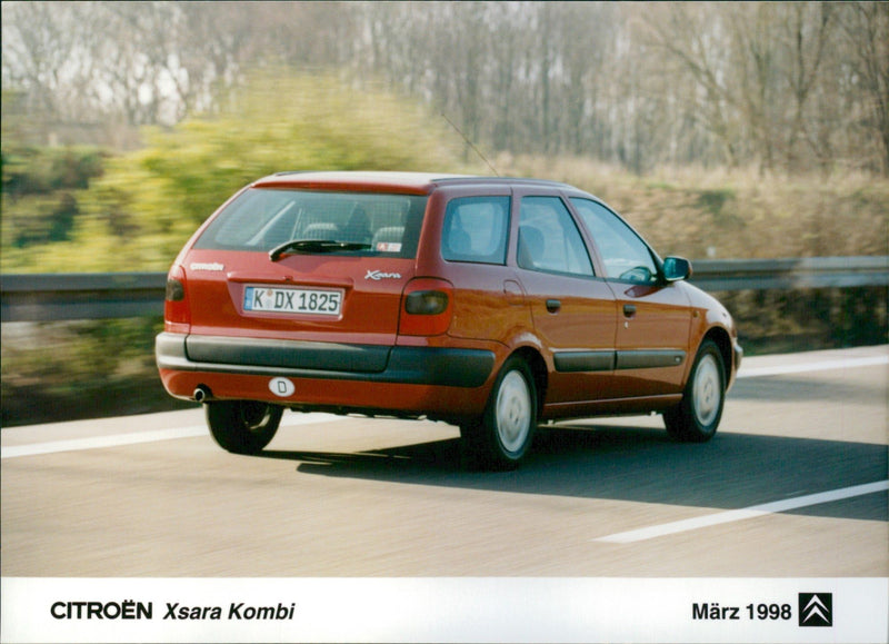 1998 Citroën Xsara - Vintage Photograph