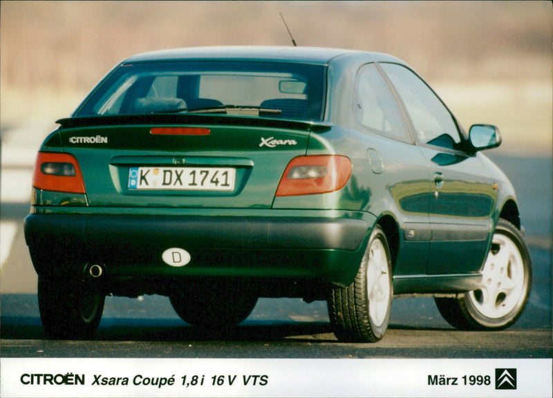 1998 Citroën Xsara - Vintage Photograph