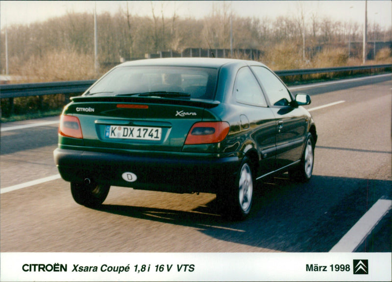 1998 Citroën Xsara - Vintage Photograph