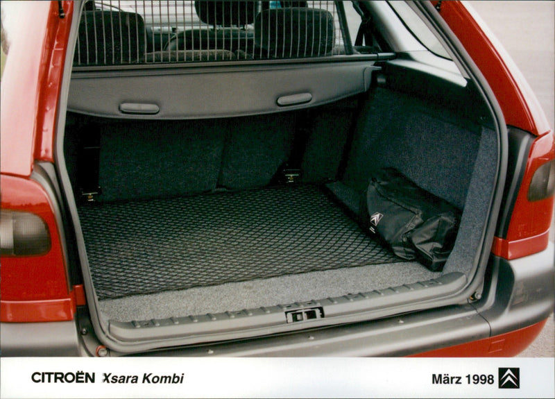 1998 Citroën Xsara - Vintage Photograph