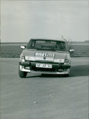 Rover VITESSE - Vintage Photograph
