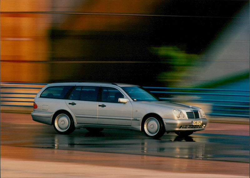 Mercedes-Benz E 55 AMG T - Vintage Photograph