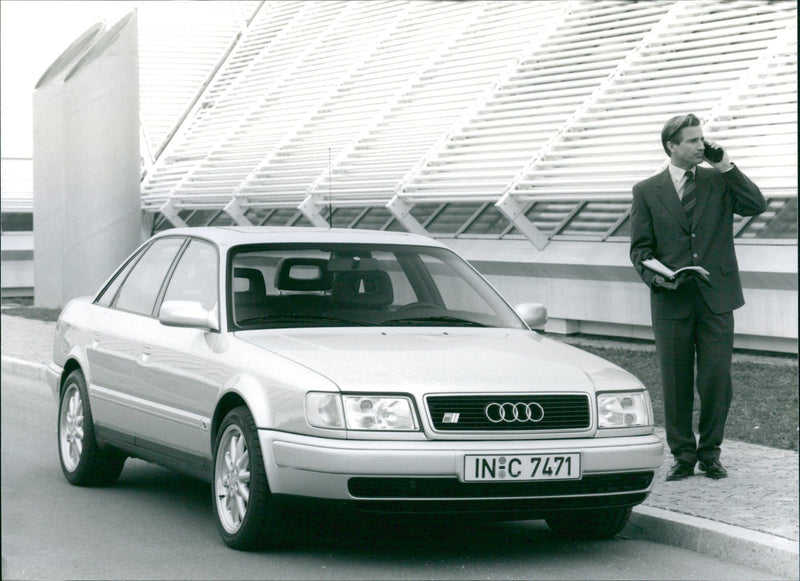 Audi S4 4.2 - Vintage Photograph