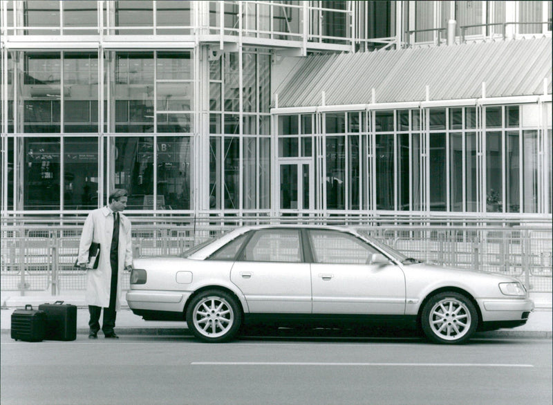 Audi S4 4.2 - Vintage Photograph
