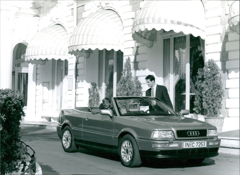 Audi Cabriolet 2.8 E - Vintage Photograph