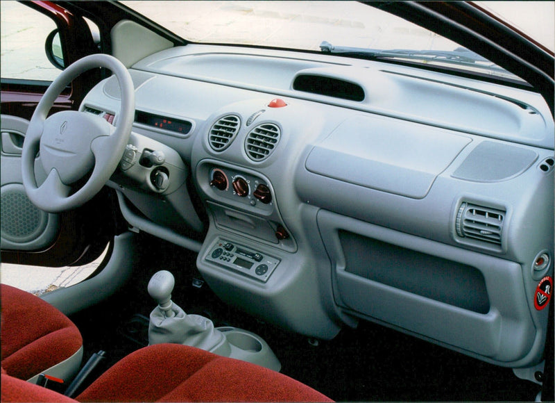 2000 Renault Twingo - Vintage Photograph