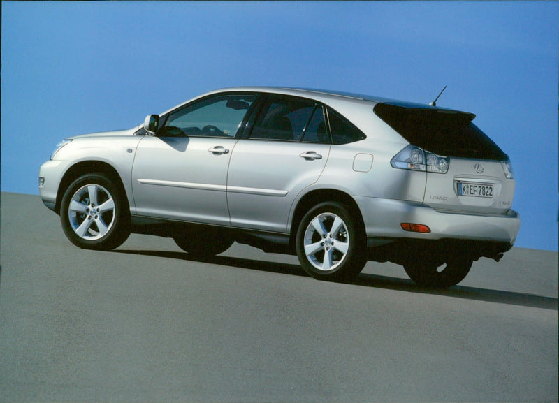 Lexus RX300 - Vintage Photograph