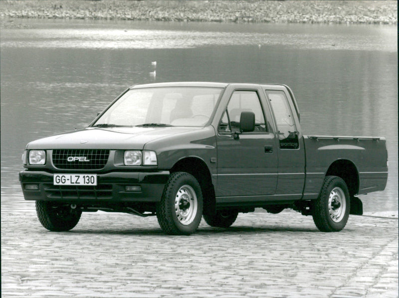 1993 Opel Campo - Vintage Photograph