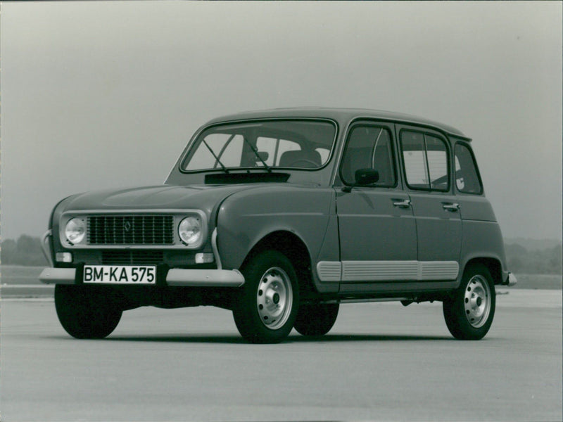 1981 Renault 4 - Vintage Photograph