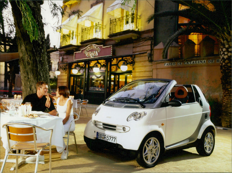 2000 Smart Cabrio & Passion - Vintage Photograph