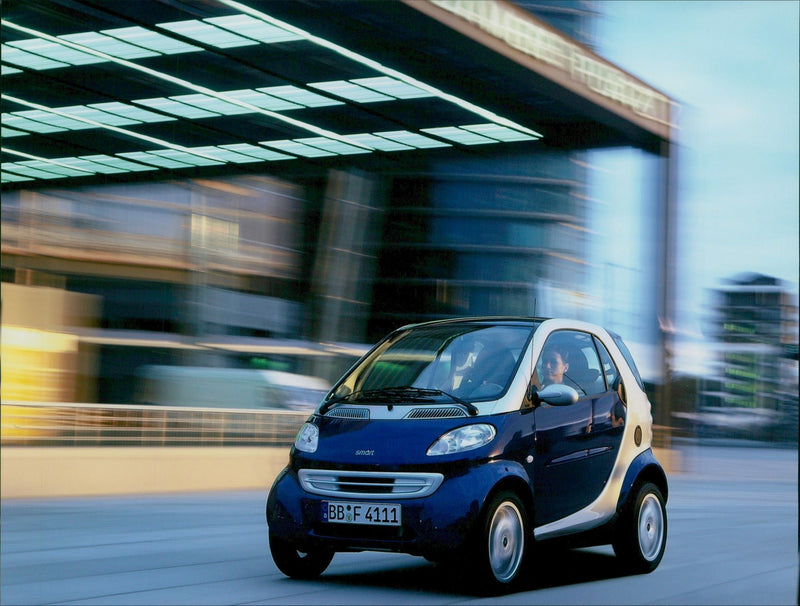 2001 Smart & Passion - Vintage Photograph