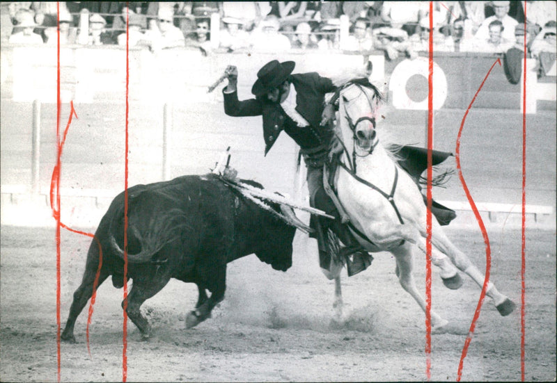 Manuel Vidrié, Bullfighter - Vintage Photograph