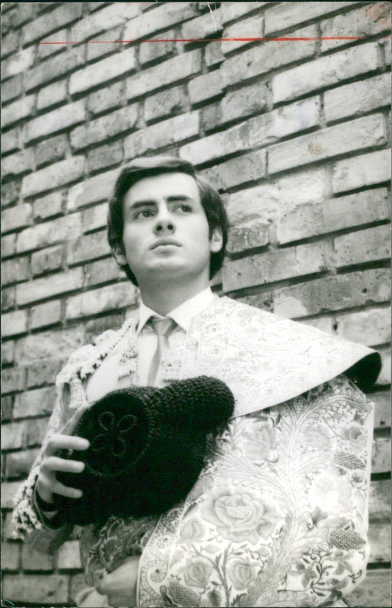 Matador Hernando Quintero 'El Solo' - Vintage Photograph