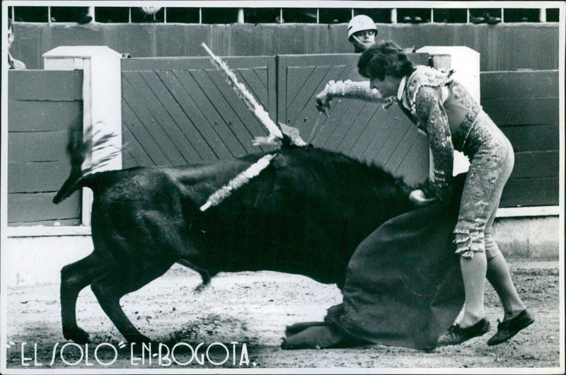 Matador Hernando Quintero 'El Solo' - Vintage Photograph