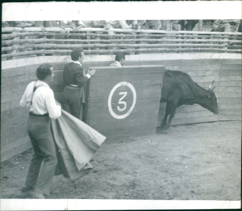 José Edgar Zúñiga, Bullfighter - Vintage Photograph