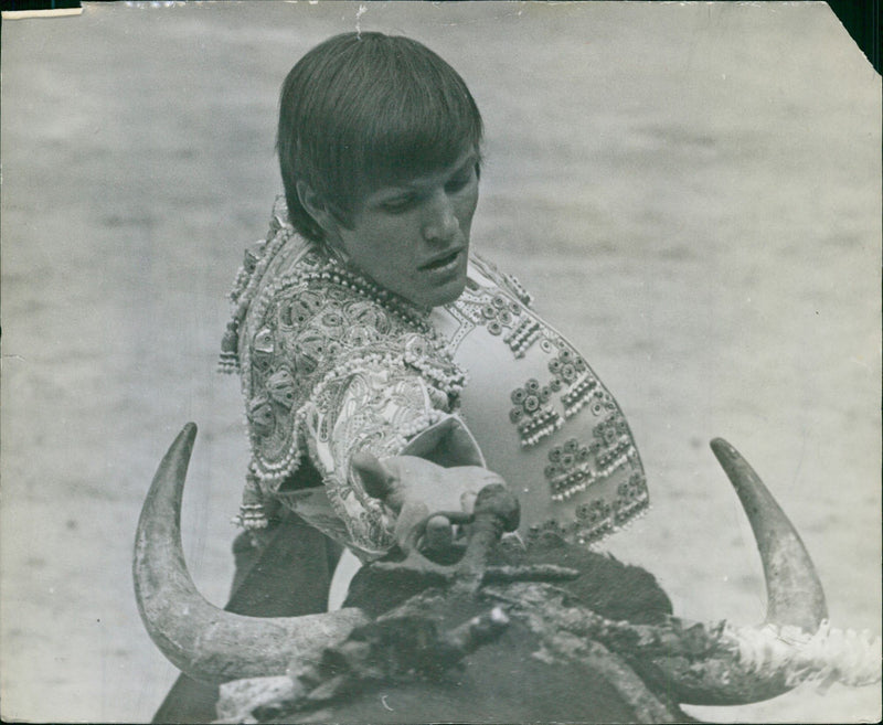 Juan Antonio Ruiz Román, Bullfighter - Vintage Photograph