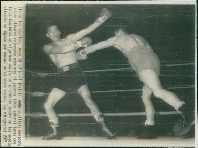 Ruben Olivares vs Takao Sakurai - Vintage Photograph