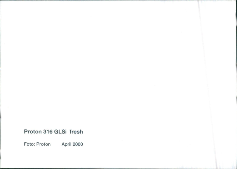 2000 Proton 316 GLSi - Vintage Photograph