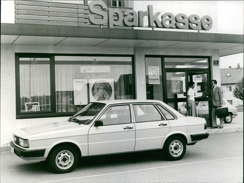 1982 Audi 80 C - Vintage Photograph