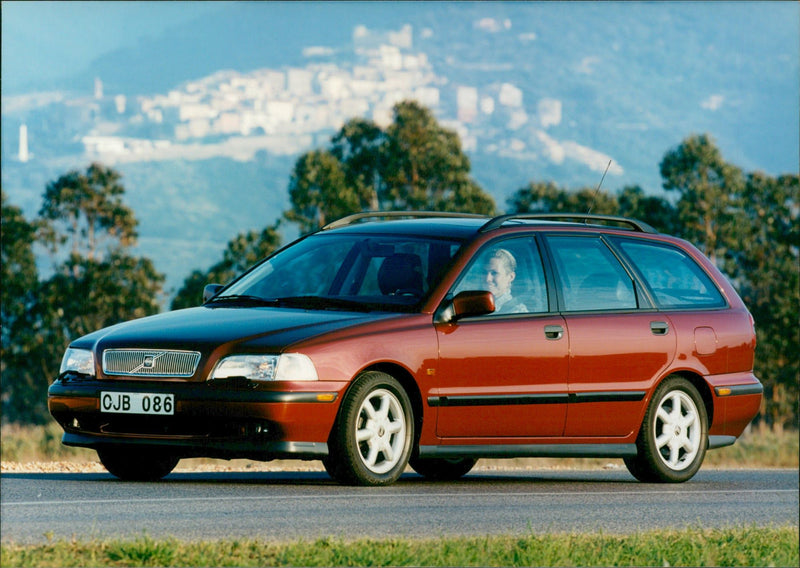 Volvo V40 - Vintage Photograph