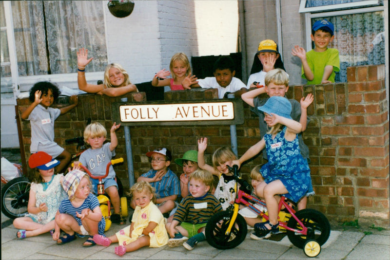 Folly Avenue - Vintage Photograph