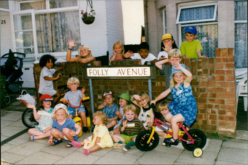 Folly Avenue - Vintage Photograph