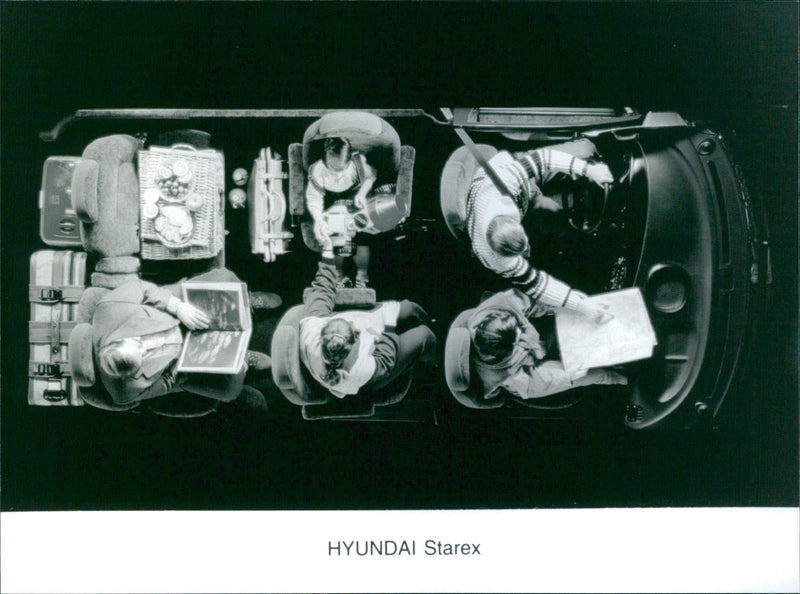 1998 Hyundai Starex - Vintage Photograph