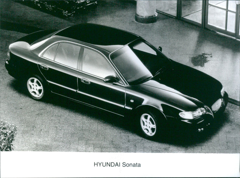 1998 Hyundai Sonata - Vintage Photograph