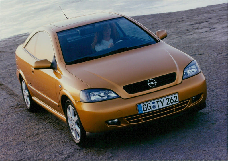 1999 Opel Astra Coupe - Vintage Photograph