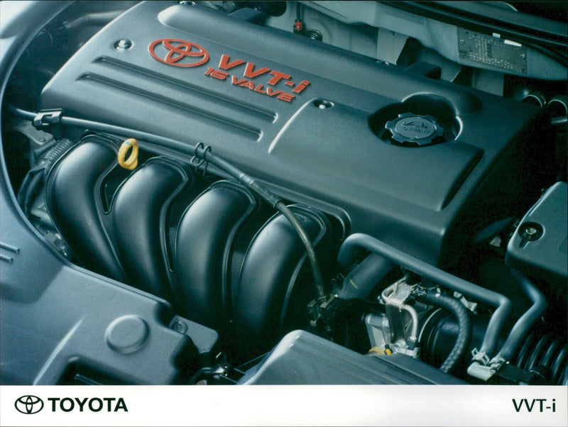 Toyota VVT-i - Vintage Photograph