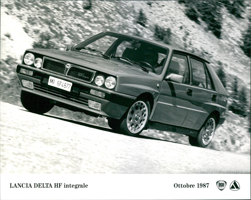 Lancia Delta HF integrale - Vintage Photograph