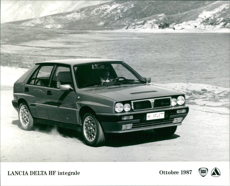 Lancia Delta HF integrale - Vintage Photograph