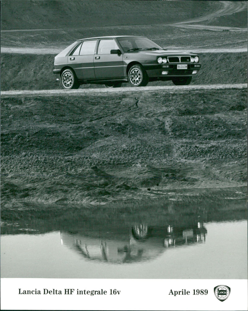 Lancia Delta HF integrale 16v - Vintage Photograph