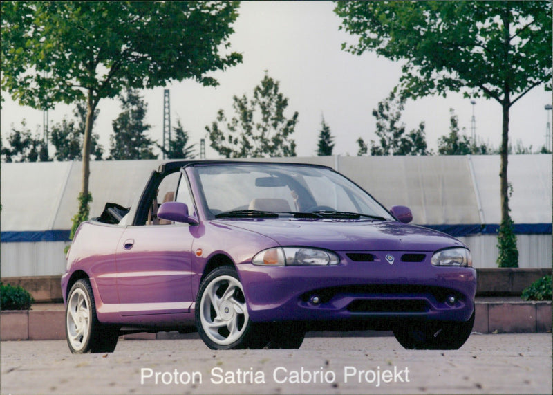 1997 Proton Satria Cabriolet, front view - Vintage Photograph
