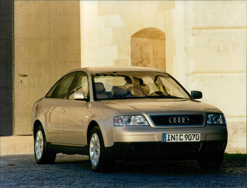 1997 Audi A6 2.5 TDI - Vintage Photograph
