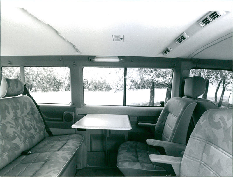 1995 MONTIERBARE EINZELSITZE ZUR SERIENAUSSTATTUNG SIEBENSITZER MIT - Vintage Photograph