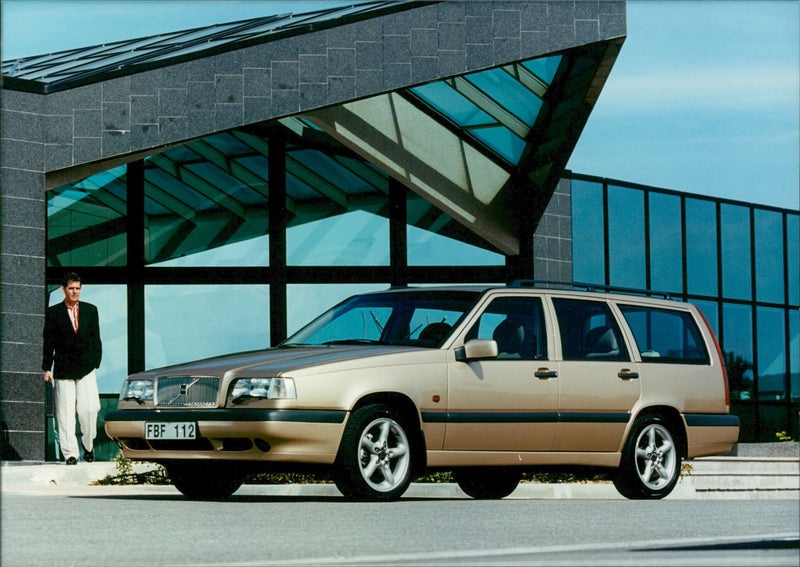 Volvo 850 Metropolitan - Vintage Photograph