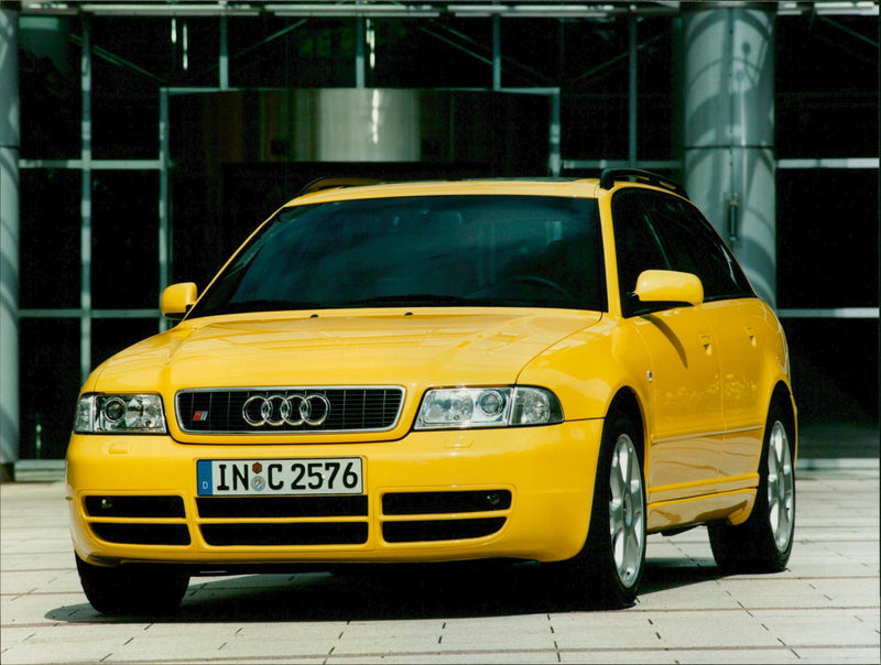 1998 Audi S4 Avant - Vintage Photograph