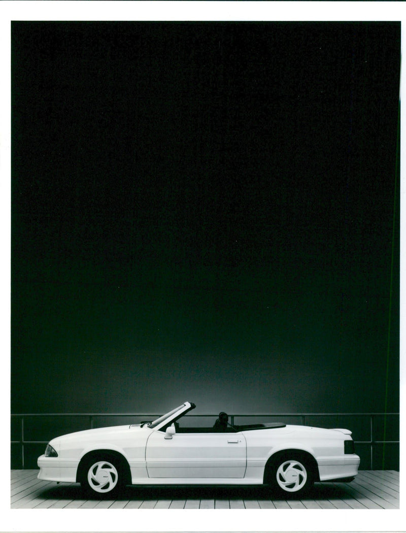 1989 ASC - Vintage Photograph