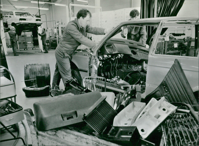 BMW pilot project recycling of automotive components. - Vintage Photograph