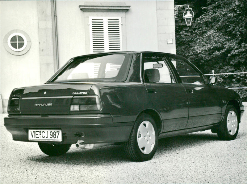 Daihatsu Applause - Vintage Photograph